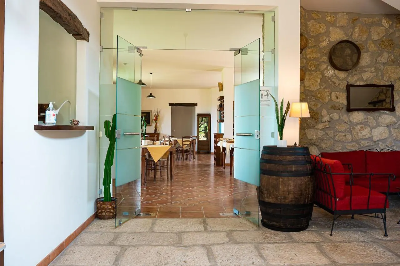Gospodarstwo agroturystyczne Willa Casale Ginisara Castellammare del Golfo